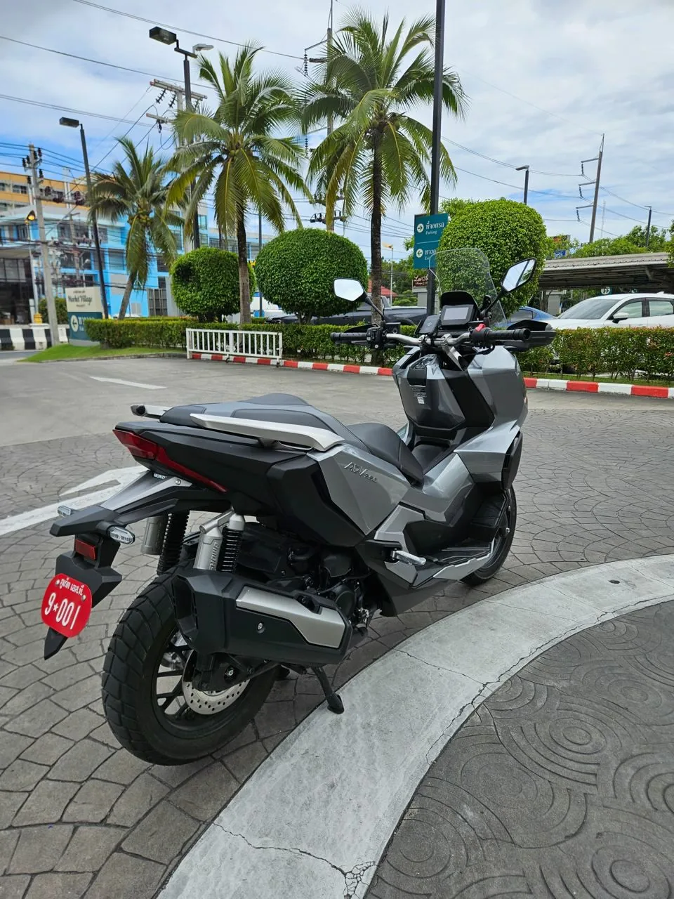 Honda ADV 350 2025 — Photo 3
