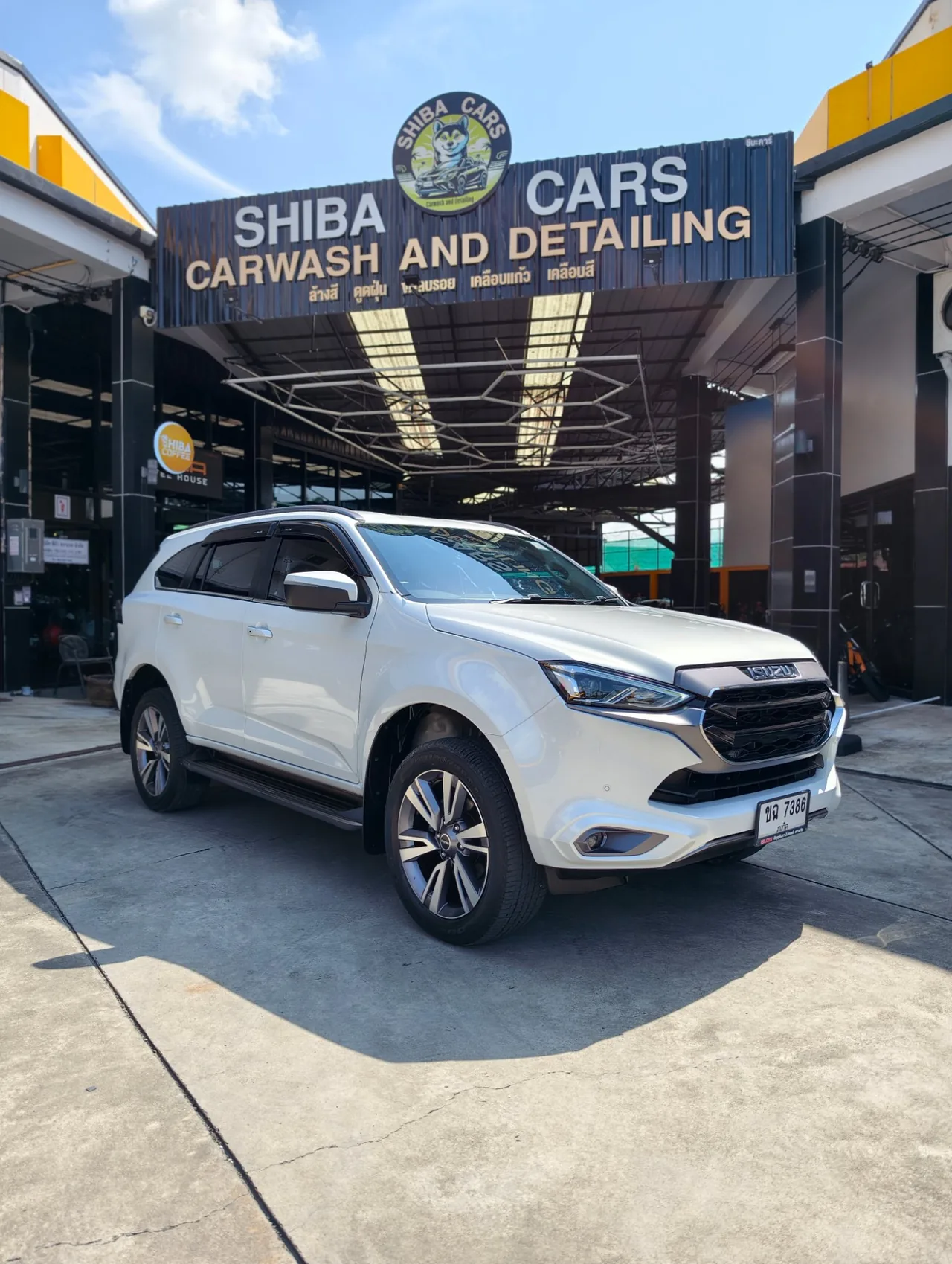 Isuzu MU-X, 2024