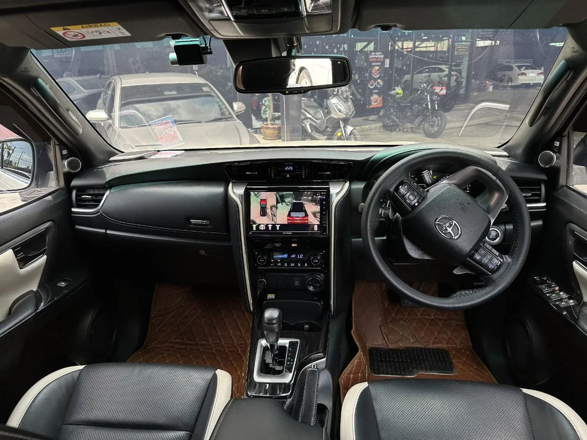 Toyota Fortuner, 2021